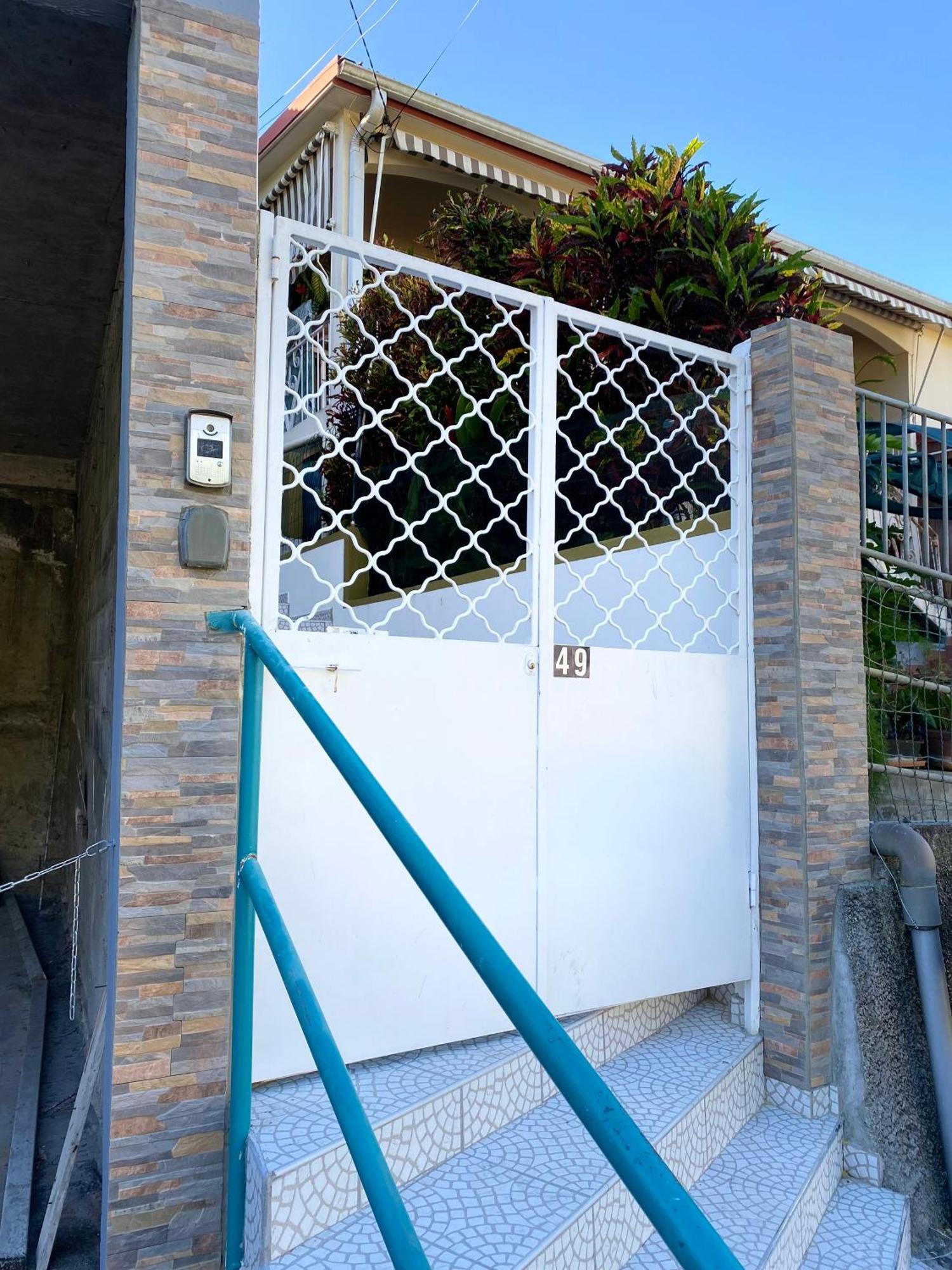 Maison Creole Authentique Le Gosier  Exterior photo